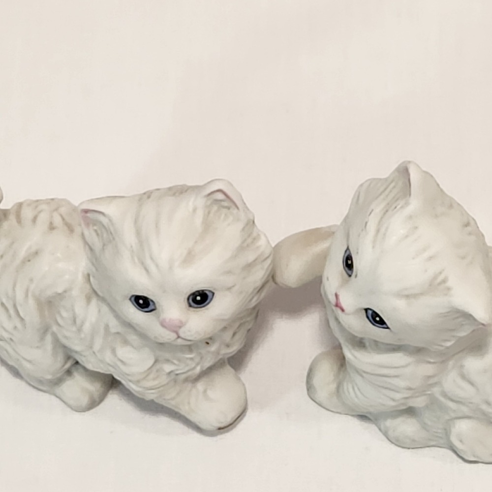 Pair Vintage Homco White Kittens Cat Figurines W/ Blue Eyes Taiwan 1970s Cute - Picture 14 of 16